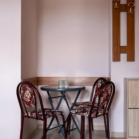 בית הארחה аугуста 7